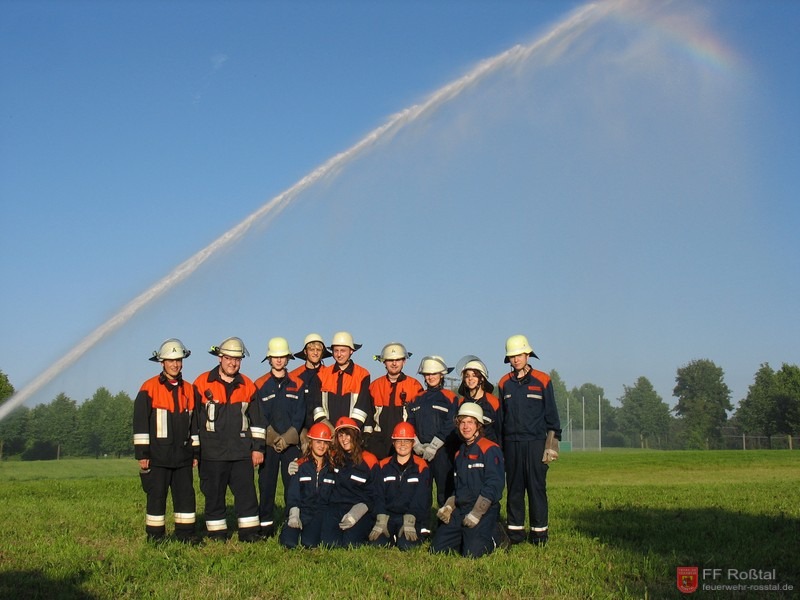 Bild 6 von 16 Nach der sichtlich "nassen" Einsatz&uuml;bung