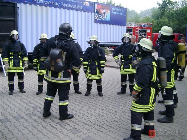 Bild 18 von 20 Brand&uuml;bungscontainer