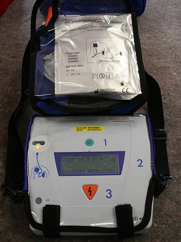 Bild des/der Ausr�stungsgegenstands/-gegenst�nde (Fr&uuml;hdefibrillator)