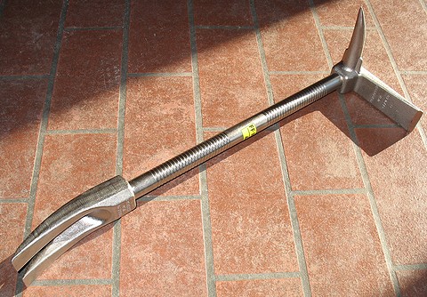 Bild des/der Ausr�stungsgegenstands/-gegenst�nde (Halligan-Tool)