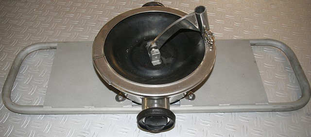 Bild des/der Ausr�stungsgegenstands/-gegenst�nde (Membranpumpe)